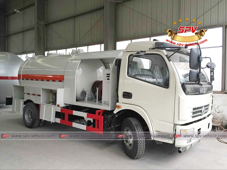 LPG Dispenser Truck Dongfeng - RF